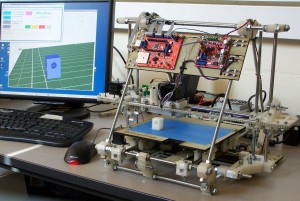 Voici un prototype d’imprimante 3D, avec assistance par ordinateur